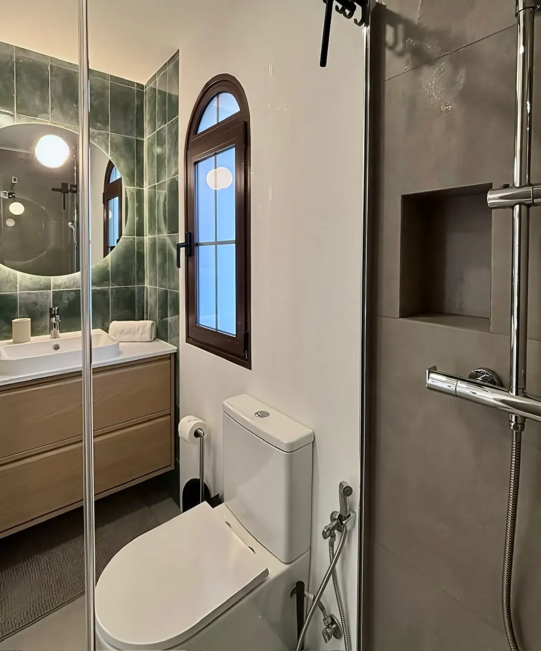 Walk-in shower